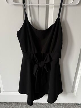 Cut the tie front Romper Fashion Nova